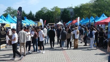 Büyükşehir KOÜ’lü Gençlere ‘Mutlu Kent Kocaeli’yi Tanıttı