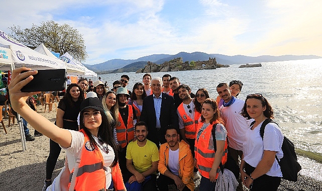 Büyükşehirden Üniversite Öğrencilerine Dayanak