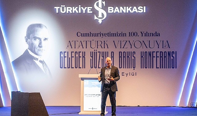 İş Bankası’nın Milletlerarası Atatürk Konferansı Devam Ediyor