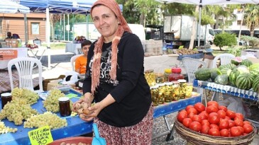 Karşıyaka’da Hem Üretici Hem Tüketici Kazanıyor