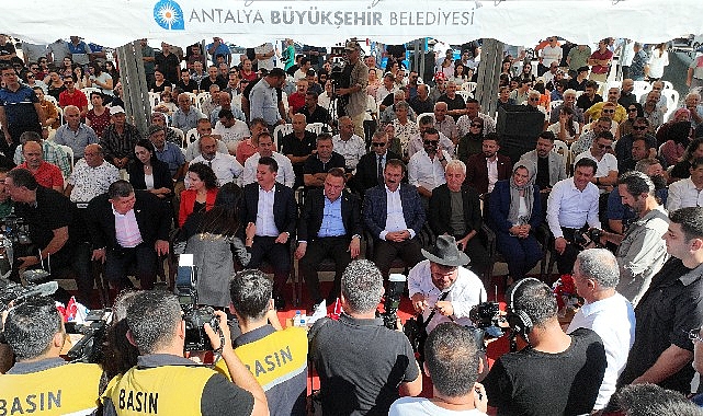 Kumluca Atatürk Stadyumu’nun Temeli Merasimle Atıldı