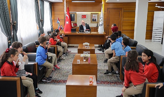 Öğrencilerden Lider Alim’e Manalı Mektup