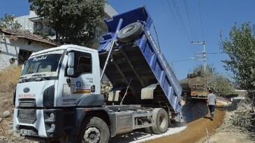 Serik Deniztepesi Küme Yolu Asfaltlanıyor