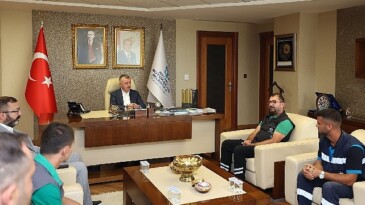 Süreksiz personellerin beklediği müjdeli haberi Lider Büyükakın duyurdu