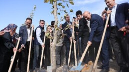 100. Yıl İmza Ormanı Fidan Dikme Merasimi Keçiören’de gerçekleştirildi