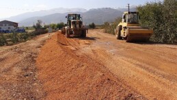 Antalya Büyükşehir Elmalı Bayralar köprüsünü yeniledi