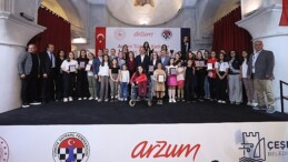 Arzum, Cumhuriyetin 100. yılını Arzum Türkiye Bayanlar Satranç Şampiyonası ile kutladı