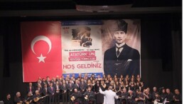 Aydın Büyükşehir Belediyesi, Cumhuriyet’in 100. yılında Atatürk’ün sevdiği türküler konserini izleyicilerle buluşturdu