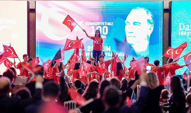 Darüşşafaka, Cumhuriyet’in 100. Yılında Kuşakları Buluşturdu