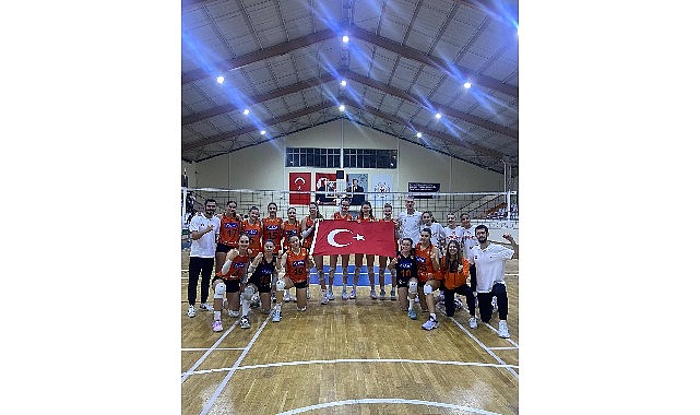 Eczacıbaşı 2. Lig Voleybol Ekibi Haftayı Galibiyetle Kapadı