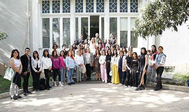 Ege Üniversitesi 10 Memleketler arası EgeArt Sanat Günleri, Cumhuriyetin 100 yılında sanatseverlerle buluşuyor