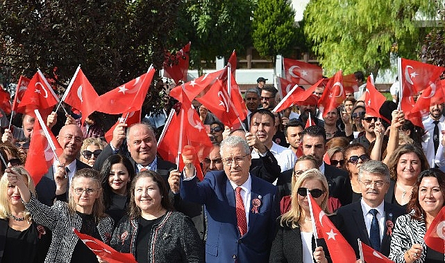 EÜ’de, Cumhuriyetin 100. Yılı bilimsel, sanatsal ve kültürel etkinliklerle kutlanıyor