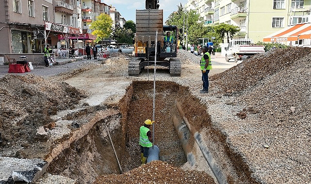 KOSKİ’den Malas Caddesi’nde 2.300 metre Su Kanalizasyon Şebeke Islahı