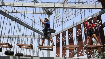 Küçükçekmece’deki Macera Parkları Ziyaretçi Akınına Uğradı