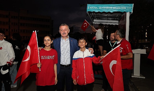 Lider Büyükakın: Türkiye Cumhuriyeti devleti ebediyen payidar olacaktır