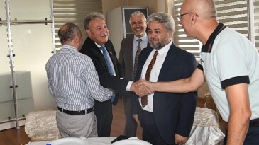 Lider İduğ’dan Sanayi Sitesi Esnafına Tavsiyeler