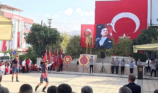 Lider Yılmazlar 29 Ekim Cumhuriyet Bayramı Kutlama Merasimine İştirak Sağladı