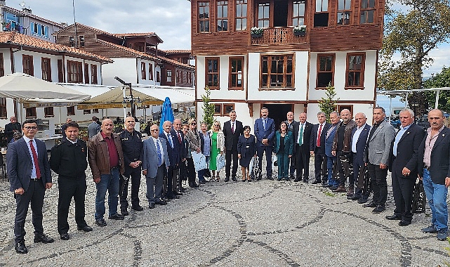 “Muhtarlarımızla El Birliğiyle Çalışmaya Devam Edeceğiz”