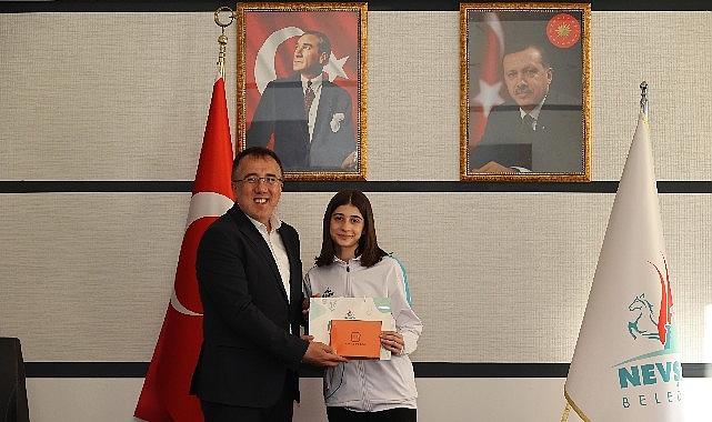 Nevşehir belediyesi: Başarılı sportmenler ödüllendirildi