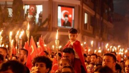 Seferihisar fener alayıyla aydınlandı