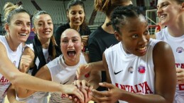 Toroslar Bayan Basketbol Grubu Avrupa’da ikinci galibiyetini aldı