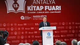 13. Antalya Kitap Fuarı Kapılarını Açtı