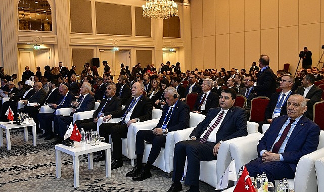 Boğaziçi Tepesi’ne dünya barışı damga vurdu