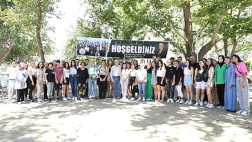 Burhaniye belediyesi’nden 2,5 milyon tl burs takviyesi