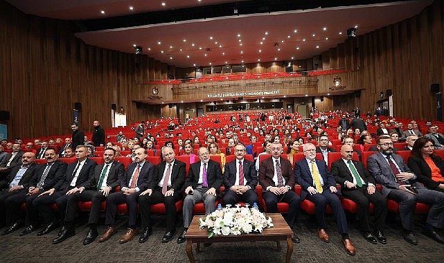Büyükakın: En kıymetli problemimiz sarsıntıya hazırlık