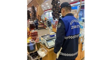 Büyükşehir zabıtası 12 ilçede pür dikkat kontrolde