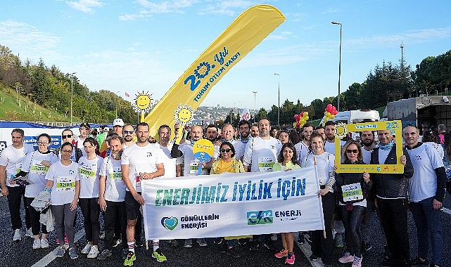 CK Güç çalışanları İstanbul Maratonu’nda otizmli çocuklar için koştu