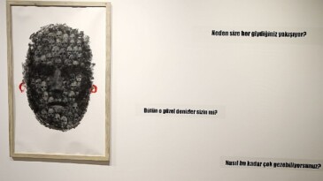 “Çoğunluk” standı başkentli sanatseverleri bekliyor