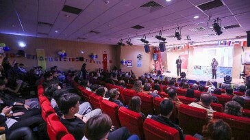 Dünya gençleri Buca IMSEF’de buluştu