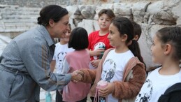 Efes Selçuk’ta çocuk meclisi kuruldu: Çocuğum, haklarım var..