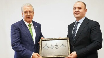 Ege Üniversitesinde “EÜ- TUSAŞ İleri Kaplamalar, İnce Sinemalar ve Yüzey Araştırmaları Laboratuvarı” açıldı