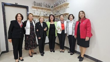 EÜ Hemşirelik Fakültesi ‘III. Memleketler arası V. Ulusal Hemşirelik Tarihi Kongresi’ne konut sahipliği yaptı