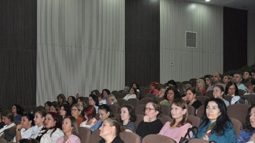 EÜ Hemşirelik Fakültesinden “Rehber Hemşirelik Sertifika Eğitimi”