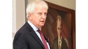 Geleceğe sağlam adımlarla yürüyebilmemiz için tek yol, Atatürk’ün yoludur