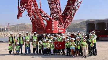 Gülnarlı Öğrencı̇ler Akkuyu NGS Alanını Gezdi