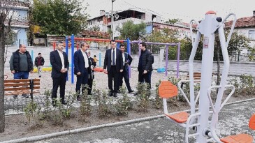 Harmancık ilçesi’nin birinci parkı Osmangazi Belediyesi’nden