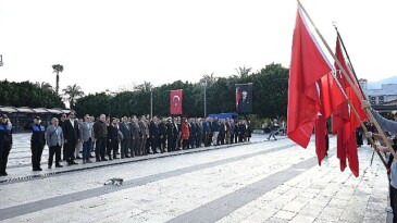 Kemer’de öğretmenler günü kutlandı