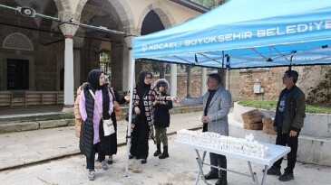 Kocaeli Büyükşehir, üstat Karakoç için mevlid okuttu