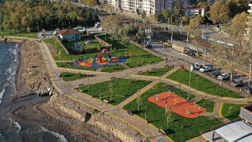 Kocaeli Büyükşehir’in Yarımca kıyı parkı çok hoş oldu