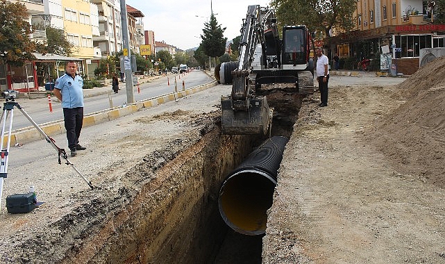 Korkuteli İstiklal Caddesi alt yapısı yenileniyor