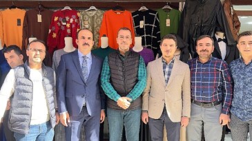 Lider Altay Kent Merkezinde Esnafları Ziyaret Etti