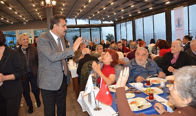 Lider Kırgöz, öğretmenler ile kahvaltıda buluştu