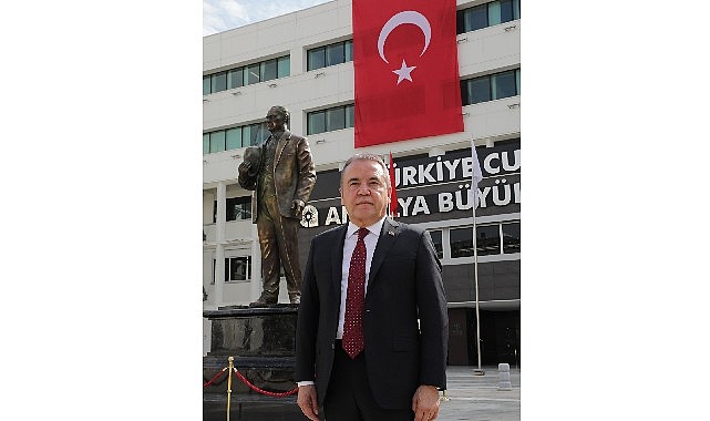 Lider Muhittin Böcek 10 Kasım İletisi