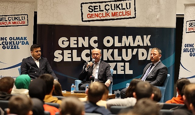 Lider Pekyatırmacı gençlerle buluştu