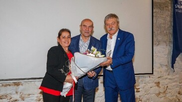 Lider Soyer DİSK Emekli-Sen temsilcileriyle buluştu “Demokrasi çabasından emekli olunmaz”