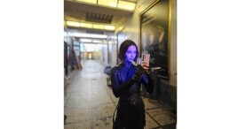 Samsung, Galaxy S23 Ultra ile ‘Epik Dünyalar’ keşfetmek için oyuncu Emma Myers ve Team Galaxy ile iş birliği yaptı